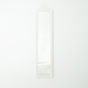 幅広枠ウォールミラー()(/白) 天然木 姿見鏡 ワイド 高級感 木製 飛散防止加工 壁掛け 北欧風 ヴィンテージ 韓国インテリア 玄関 トイレ 洗面 日本製 完成品 NK-37