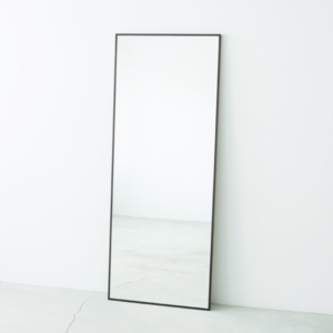 細枠ウォールミラー (/茶) 天然木 姿見鏡 ワイド 高級感 木製 飛散防止加工 壁掛け 北欧風 玄関 トイレ 洗面 日本製 完成品 NK-8