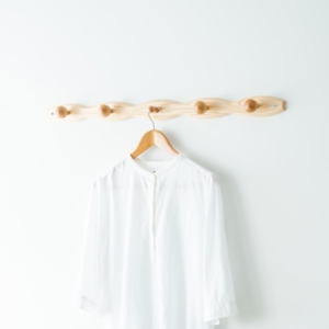 30本セット コートハンガー 波型 () 壁掛けフック)/木製(天然木)/北欧風/ウォールハンガー/コート掛け/帽子掛け/省スペース/壁掛けハンガー/業務用/完成品/NK-048