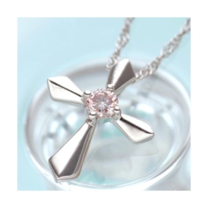 ダイヤクロスネックレス