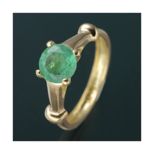 Amelie onchouchou K18誕生石NEWベビーリングネックレス 5月 エメラルド